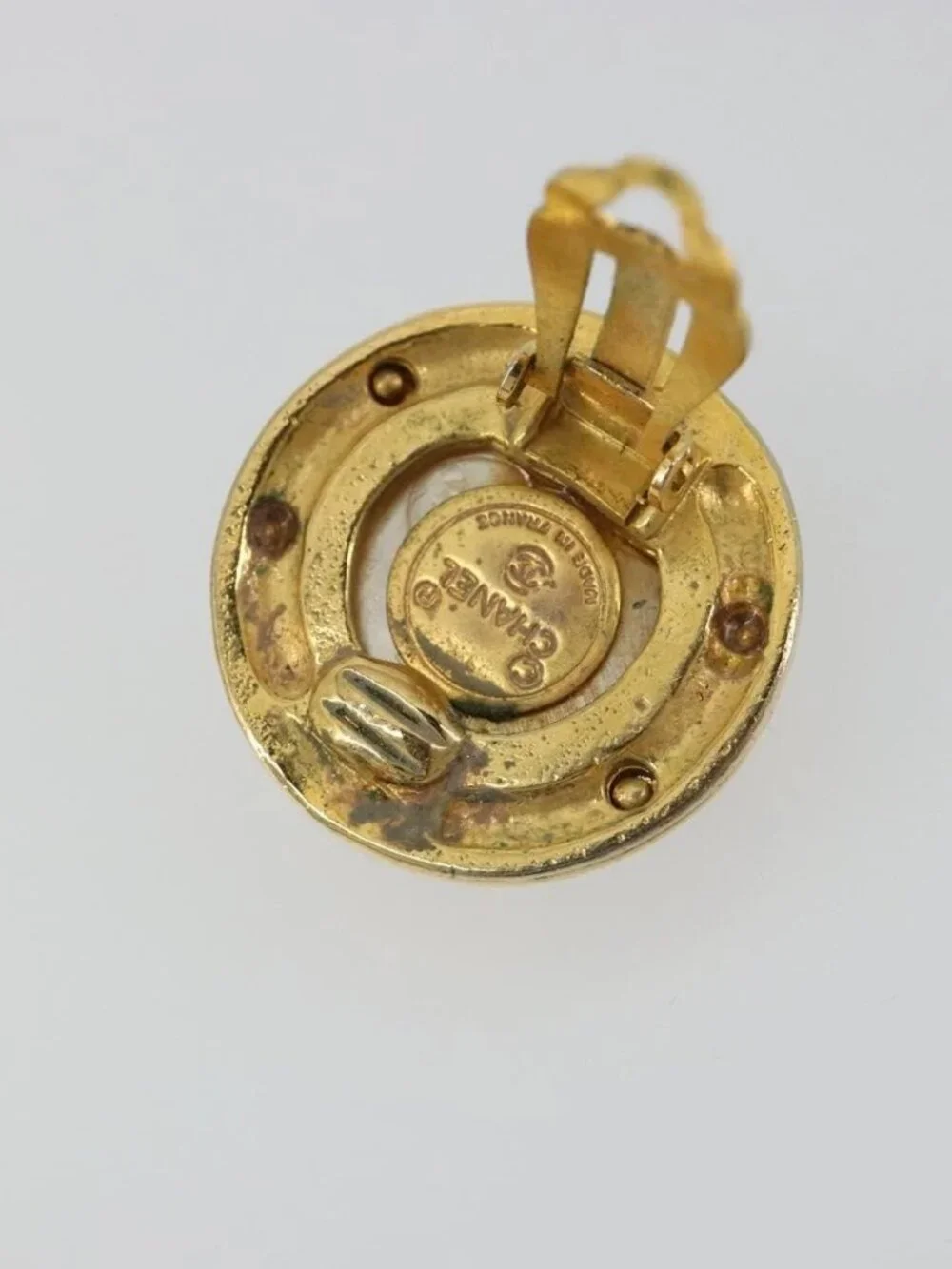 CHANEL Earring metal Gold Tone CC Auth 185222V